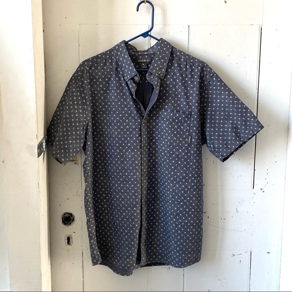 Eddie Bauer Classic Fit Chambray Print Button Down Shirt - Picture 3 of 12